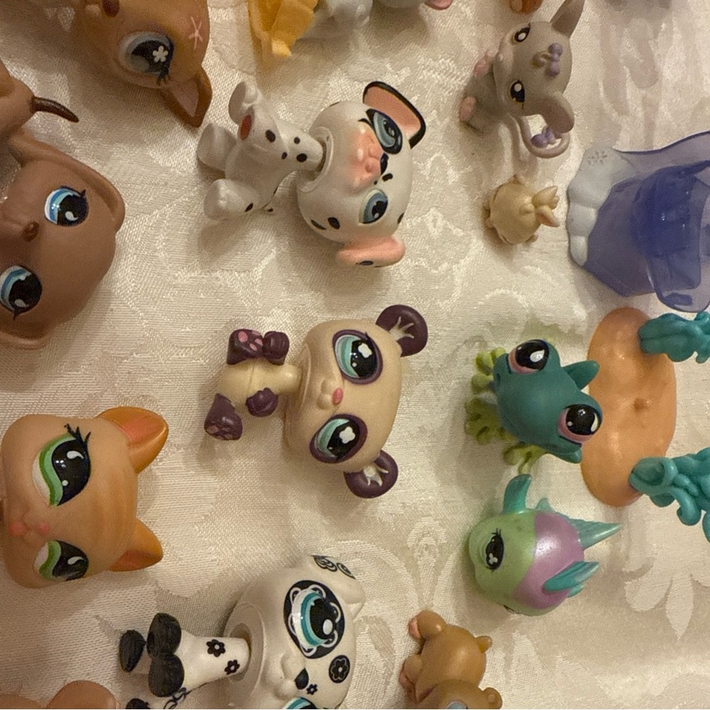 Hasbro LPS Littlest Pet Shop Lot of 32,#870, 639, 626, 748, 689, 496, 497 & More - Picture 7 of 15